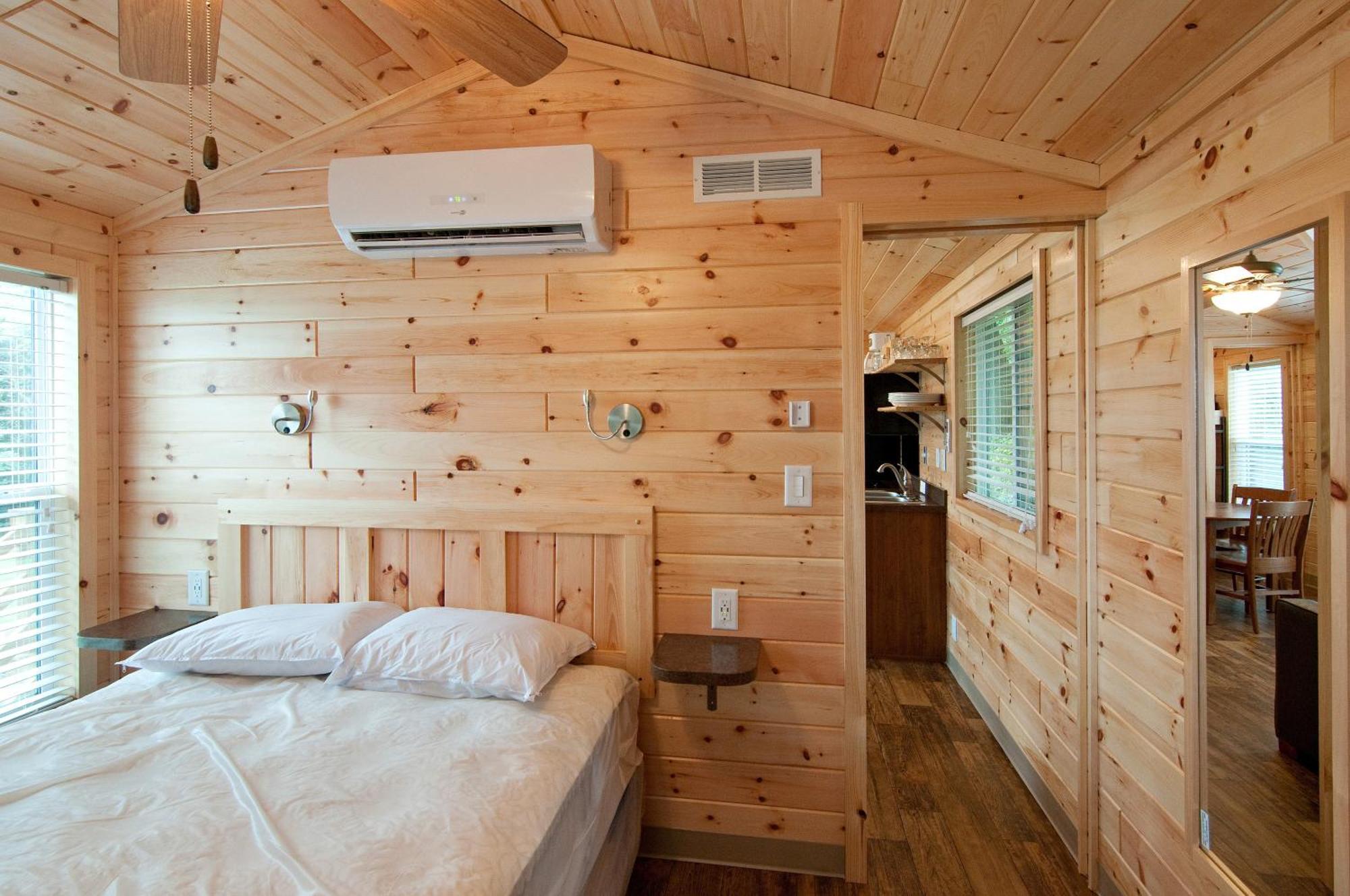 Spring Gulch Cottage 1 Mount Airy Room photo